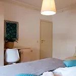 Casa de hóspedes Sandra 3*