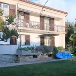 Casa de hóspedes Sandra 3*