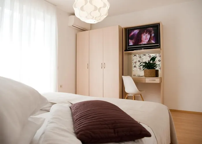 게스트하우스 Sandra 3*